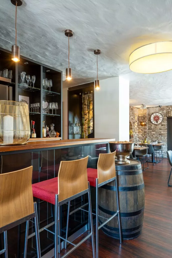 Bar & Restaurant in Weiden | Hotel Triton Weiden